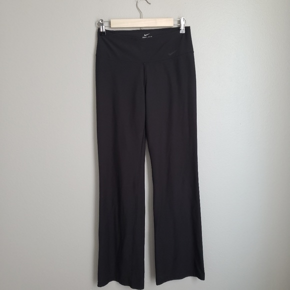 Nike | Yoga Boot Cut- S - Picture 2 of 7